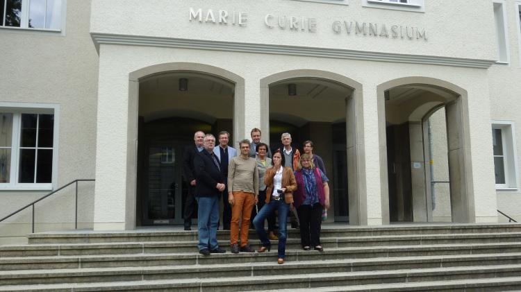 Arbeitskreis Schule besucht das Marie-Curie-Gymnasium