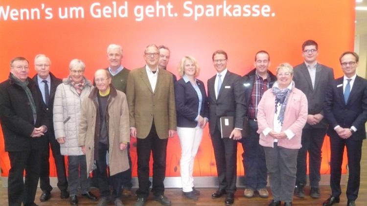 Besuch der CDA bei der Sparkasse