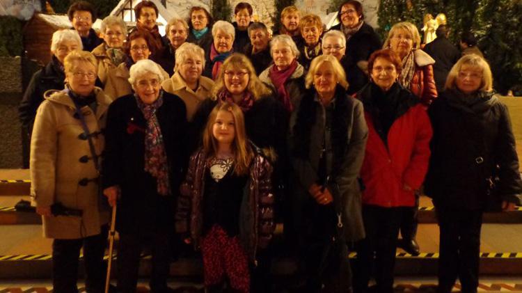 CDU Frauen besichtigen Krippe in Stuckenbusch