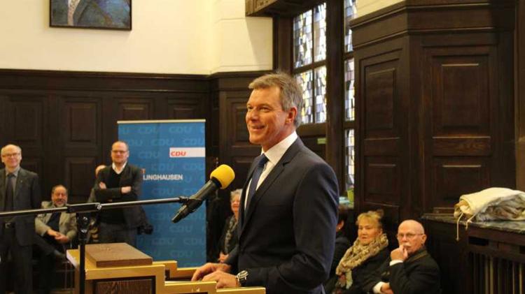 Laschet unterstützt Kurs der Kanzlerin